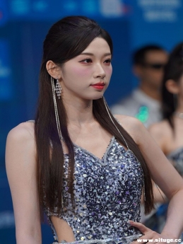 ѡƷ NO.3633 Ųʱ[88P/320M]